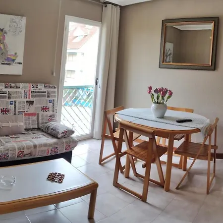 Apartment El Corrillo De